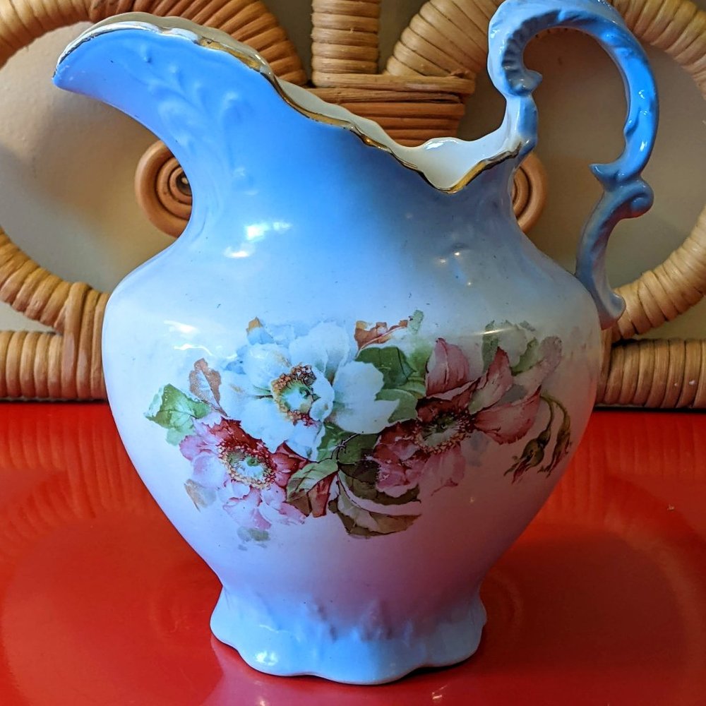 Ca 1910 Victorian antique porcelain blue Pope Gosser vase wild roses arabesques